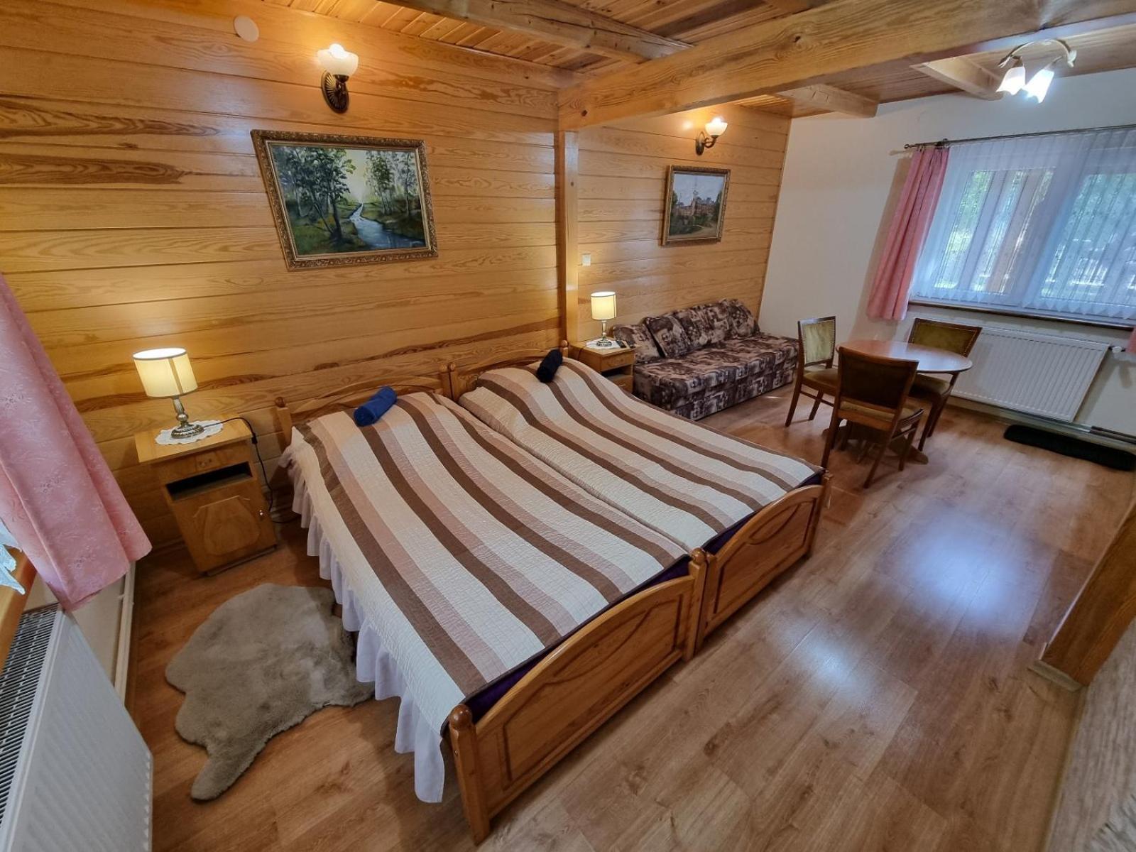 Domek Pod Klonem Agroturystyka Białowieża Екстериор снимка